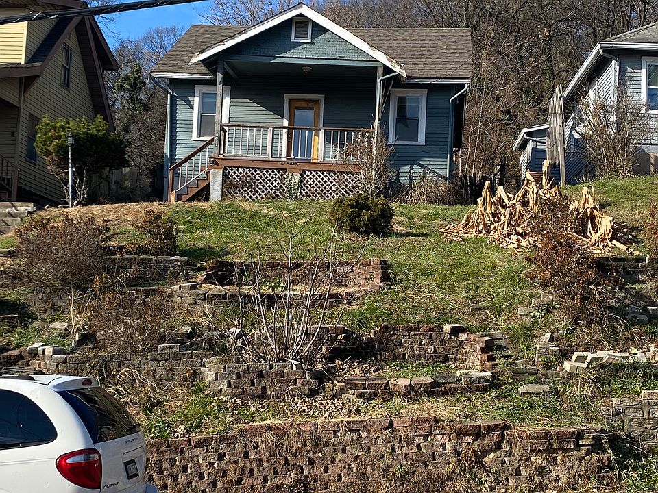 1st image of 2847 Marshall Ave