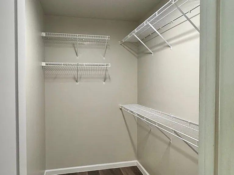186 Christy Dr — Photo 16