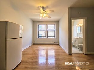 1050 W George St #1050107, Chicago, IL 60657
