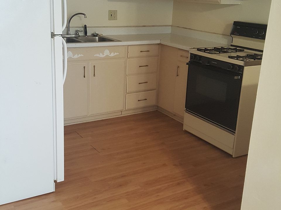 2nd image of 831 Kimberly Dr APT 7