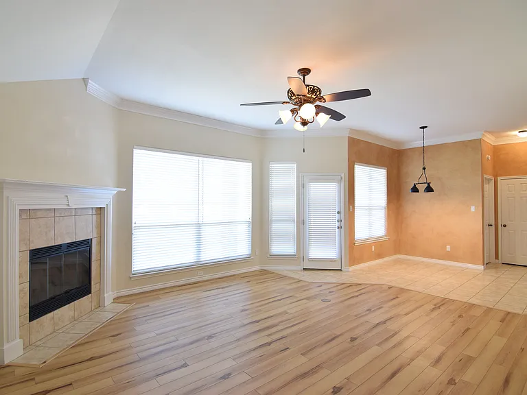 816 Copper Ridge Loop — Photo 9