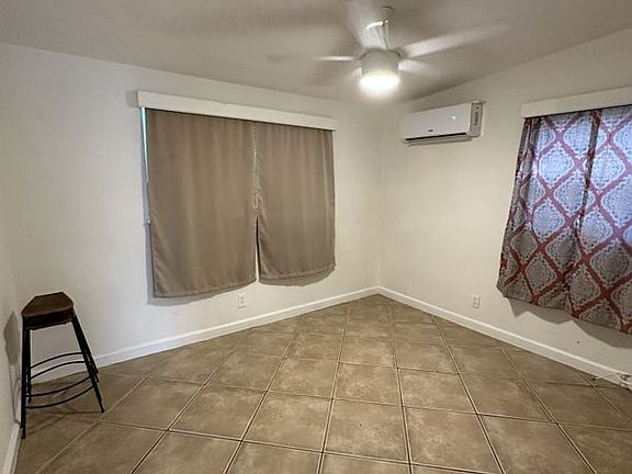 4th image of 4719 S 88th St