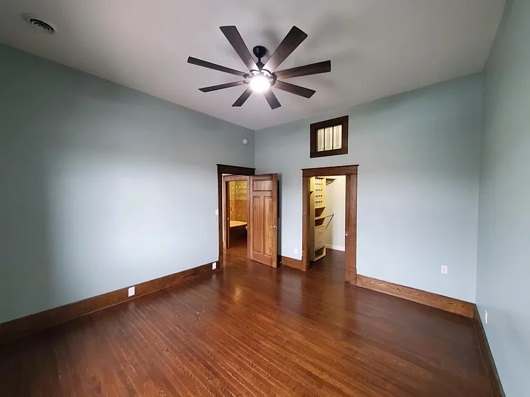 701 State St #202 — Photo 11