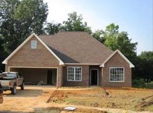108 Laurel Valley Cv, Starkville, MS 39759