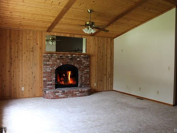 2nd image of 1250 E Alpinview Dr