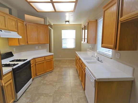 2nd image of 4233 Shandwick Dr