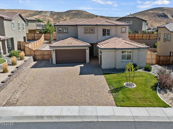 308 Loch Lomond Dr, Verdi, NV 89439
