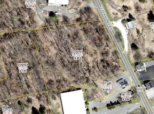 854 Federal Rd, Brookfield, CT 06804