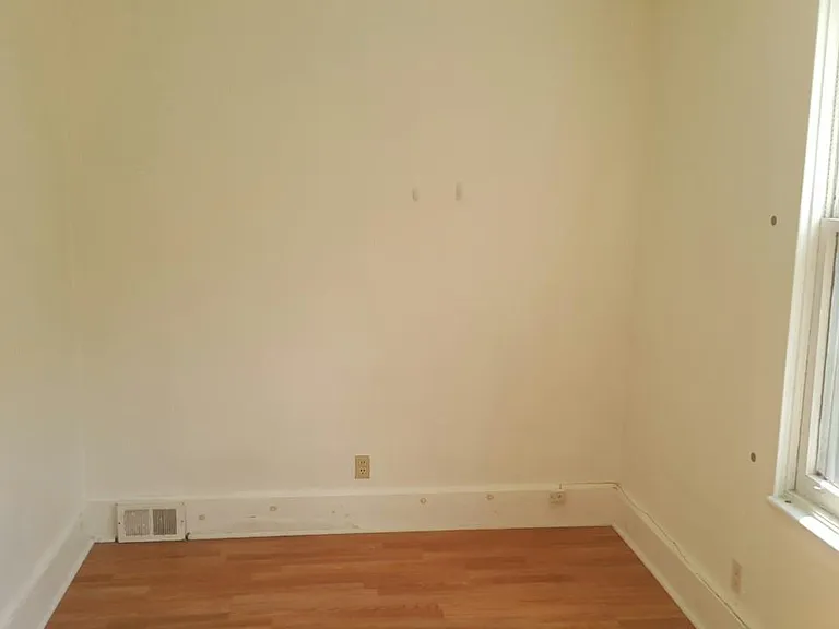 411 Noble St — Photo 44