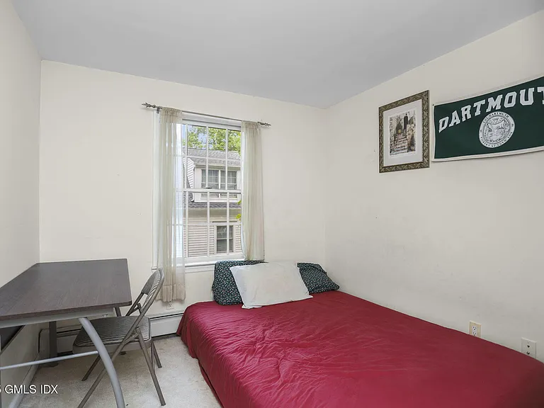 6 Halsey Dr — Photo 22