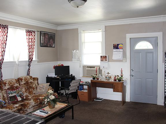 3rd image of 1513 Illinois Ave