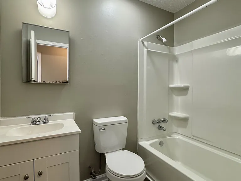 1222 Kienast Dr — Photo 13