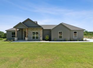 9016 Valley Oak Ct, Springtown, TX 76082