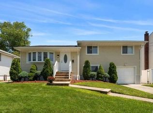 35 Gerald Ave, Freeport, NY 11520