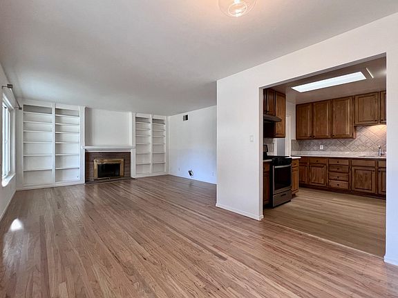 5th image of 751 S Mary Ave