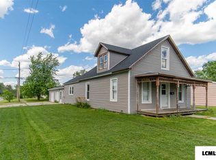 1018 7th St, Lincoln, IL 62656