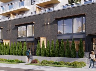 1102 Esquimalt Rd #TOWNHOUSE 5, Esquimalt, BC V9A3N3