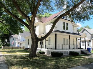 1003 N Division St, Appleton, WI 54911