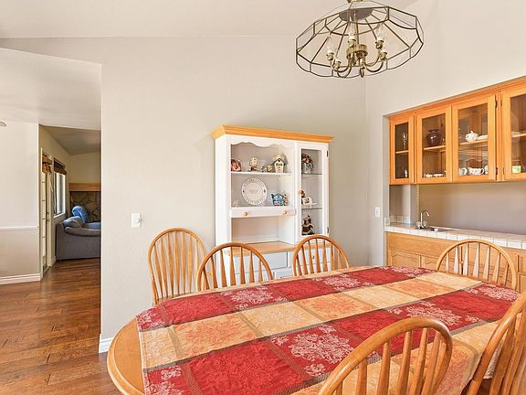 5th image of 1537 Winsome Dr