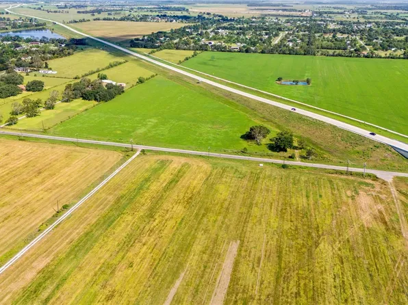 1256 County Road 602, Dayton, TX 77535