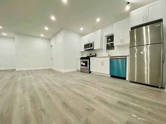 Rented by Blue Egg Realty Corp | media 1