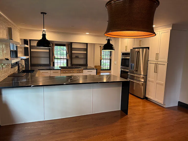 Chef's kitchen