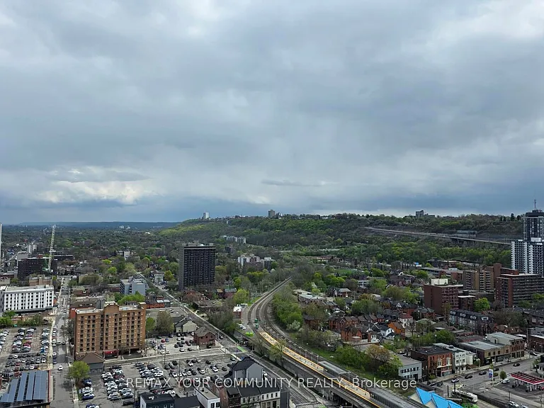 75 James St S #2610 — Photo 18