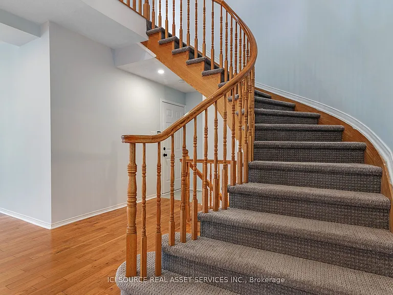 140 Annapolis Cir — Photo 6