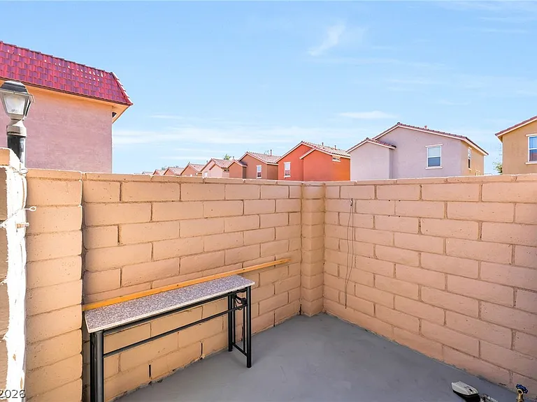 4300 N Lamont St #200 — Photo 5