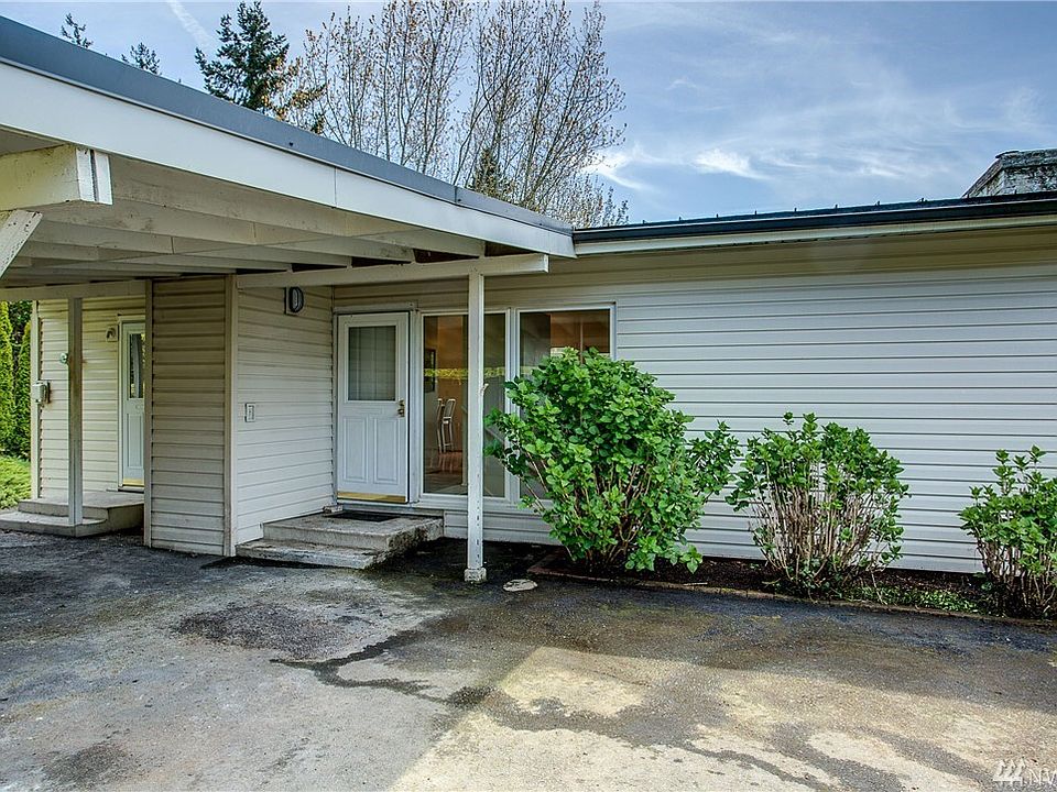 1st image of 6615 SE 25th St