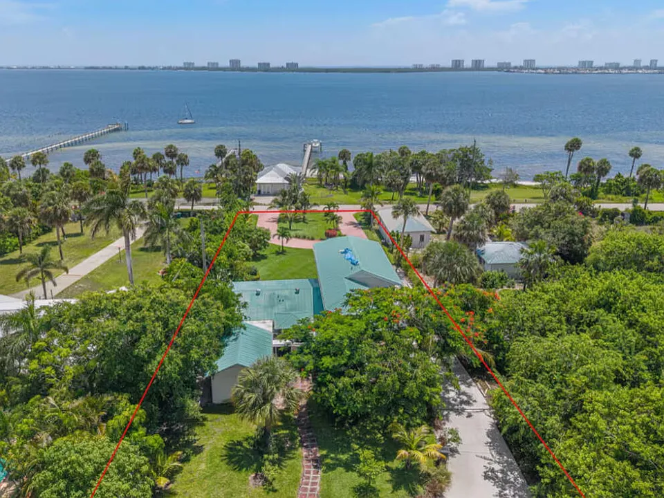 12417 S Indian River Dr