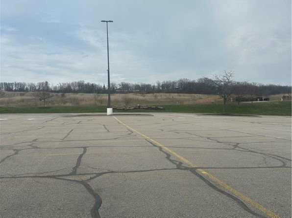 Vista Way, Garfield Heights, OH 44125