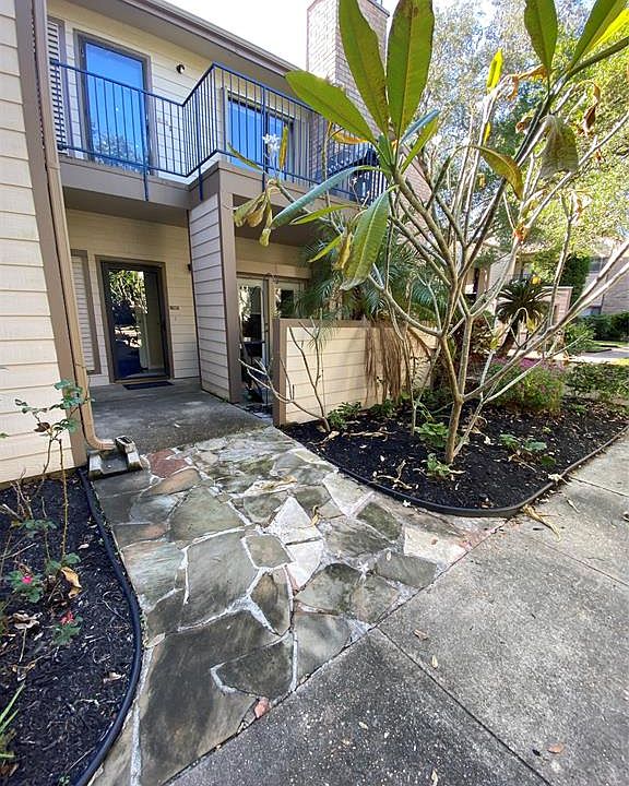 1st image of 7131 N Holiday Dr