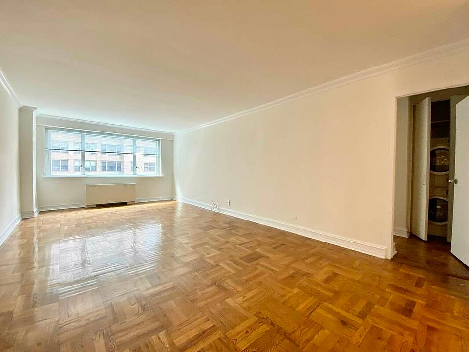1st image of 200 E 71st St APT 8d