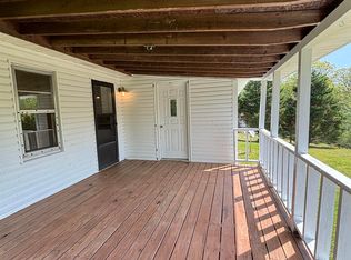 471 Hillcrest St, Selmer, TN 38375