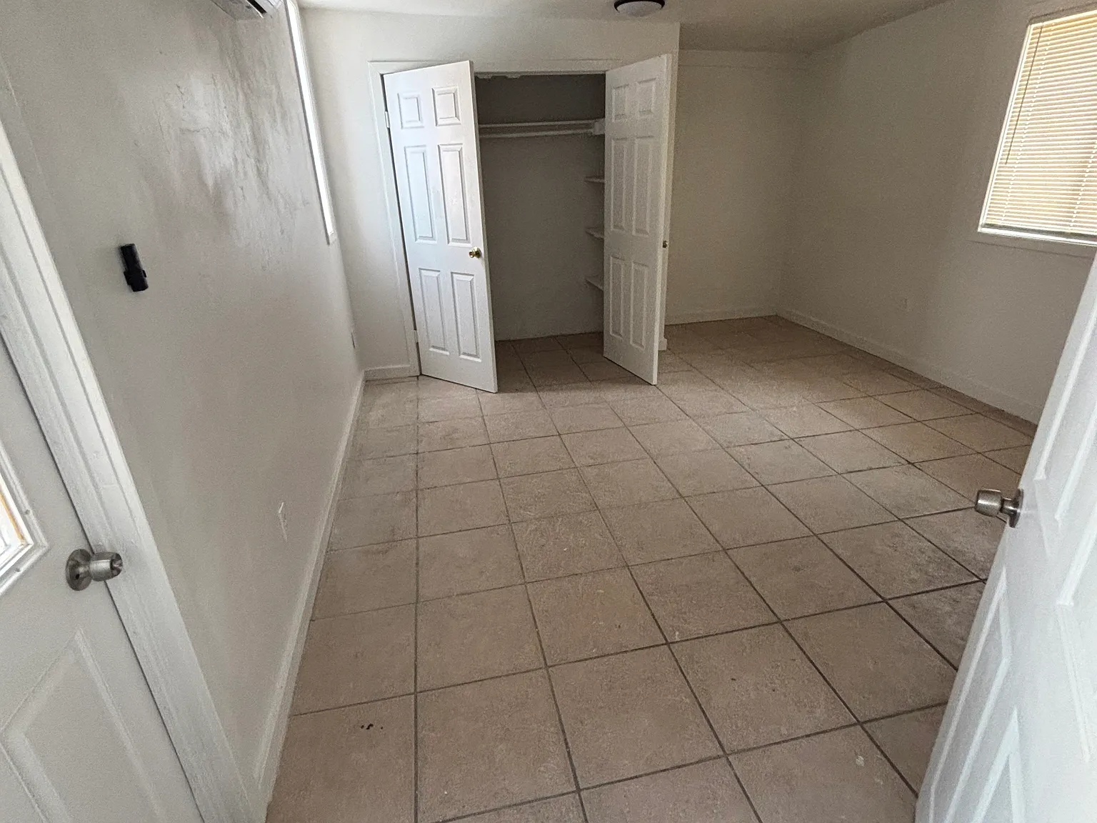 1 bed, 450 sqft, $950 — Photo 3