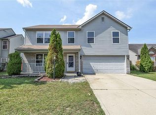 18967 Prairie Crossing Dr, Noblesville, IN