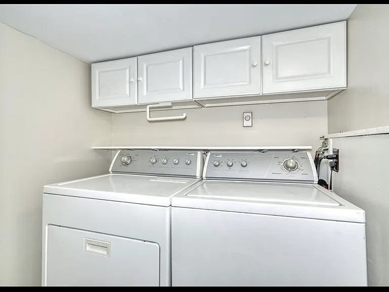 27 Martin St #1 — Photo 23