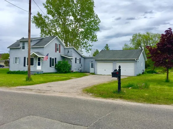 322 Duncan Ave, Cheboygan, MI 49721