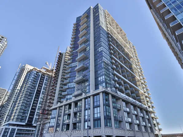 51 E Liberty St #1003, Toronto, ON M6K