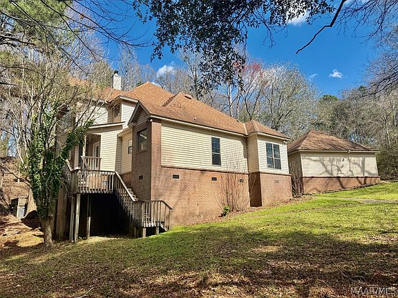 2nd image of 882 Richfield Rd