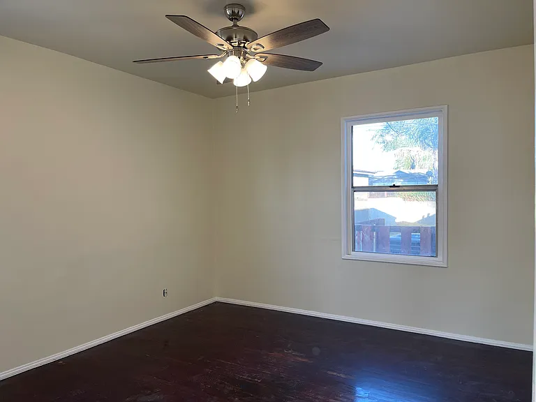 7618 Vicki Dr — Photo 9