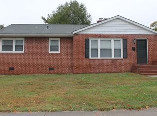 240 Hastings Dr, Kernersville, NC 27284