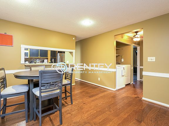 4th image of 3810 Old Rosebud Ct APT K