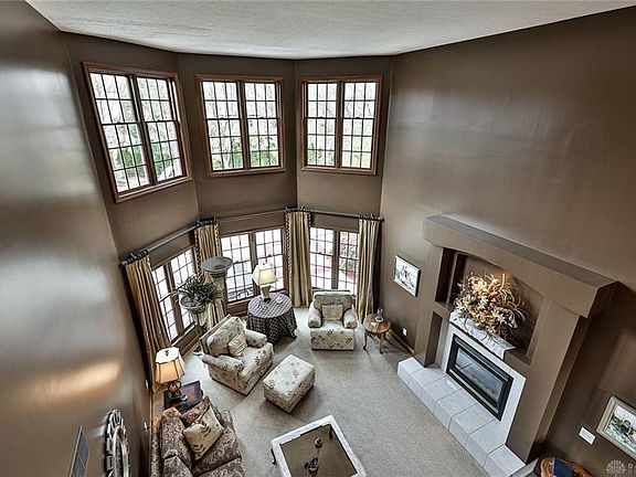 5th image of 873 Sycamore Woods Dr