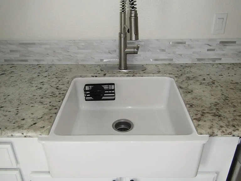 1470 Tammy Way — Photo 6