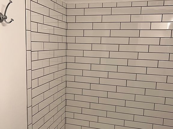 5th image of 1310 N Corona St APT 10