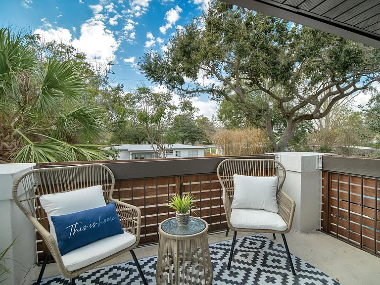 Las Arenas — Photo 8