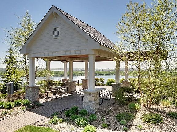 4th image of 10008 Liatris Ln #1