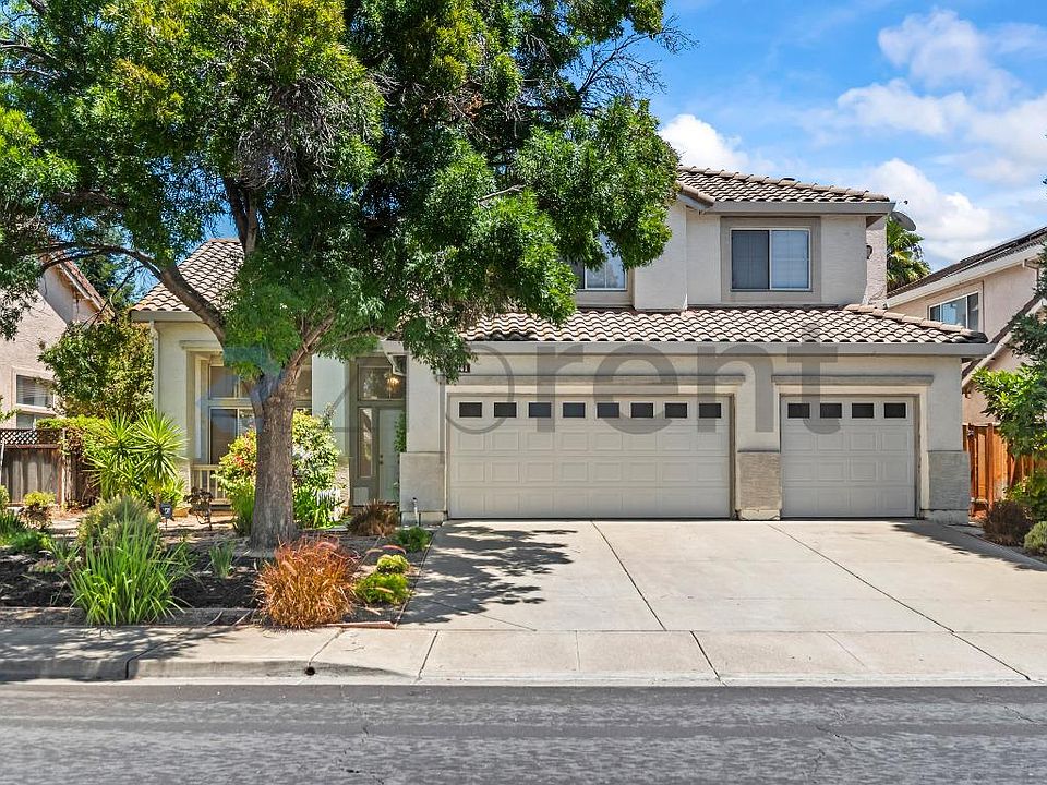1st image of 2041 Asilomar Dr